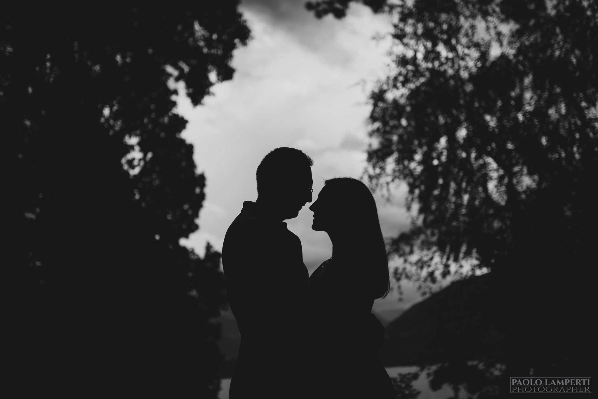 engagement varese saronno como milano servizio fotografico prematrimoniale ritratti intimo romantico moderno artistico creativo photographer lamperti villa carlotta tremezzo