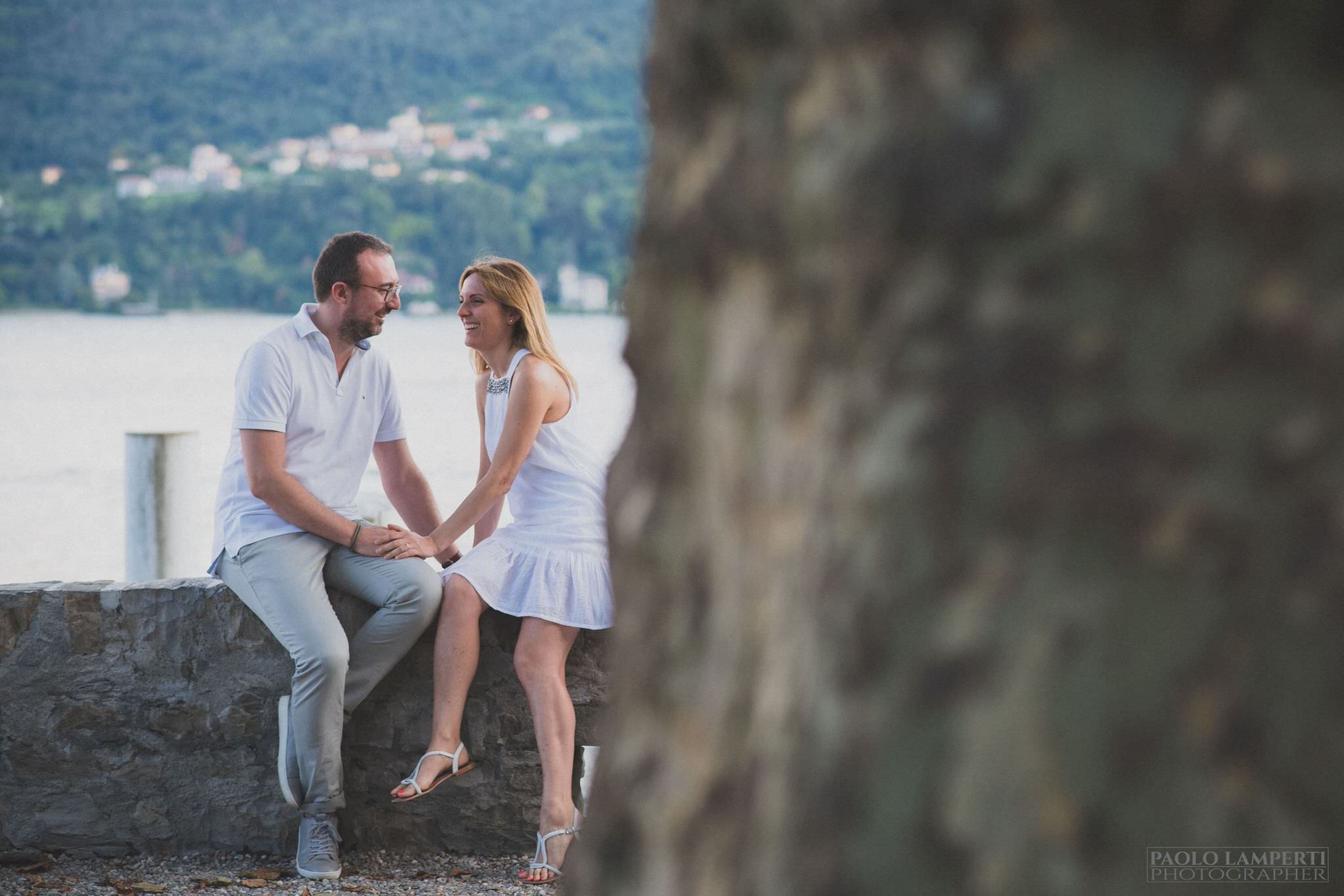 engagement varese saronno como milano servizio fotografico prematrimoniale ritratti intimo romantico moderno artistico creativo photographer lamperti villa carlotta tremezzo