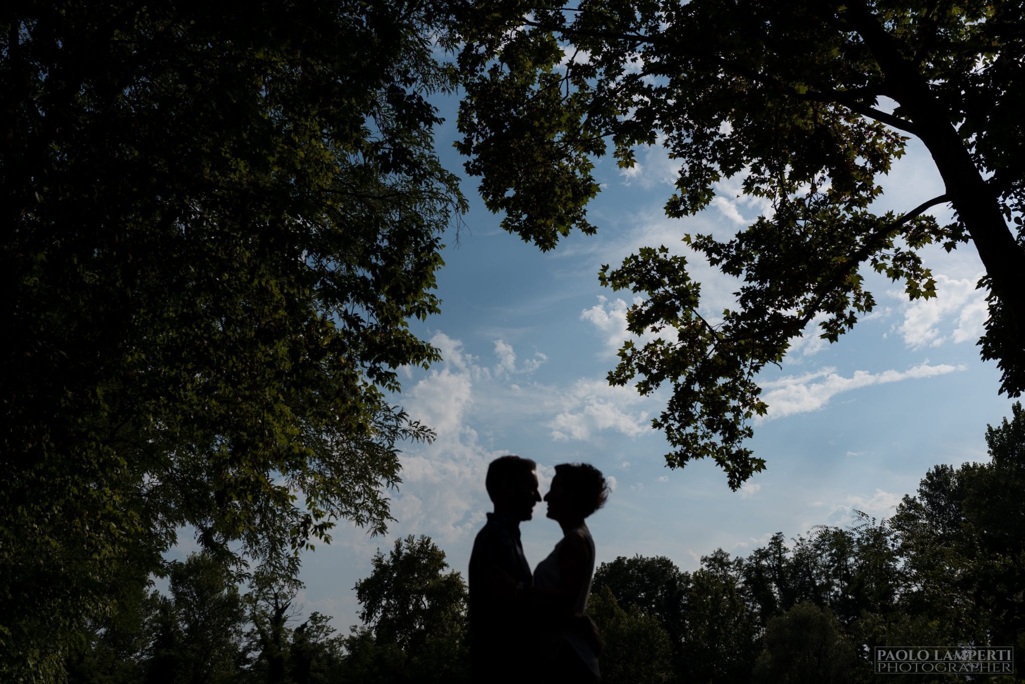 Intimo Engagement Castello Padernello varese saronno como milano servizio fotografico prematrimoniale ritratti intimo romantico moderno artistico creativo photographer lamperti