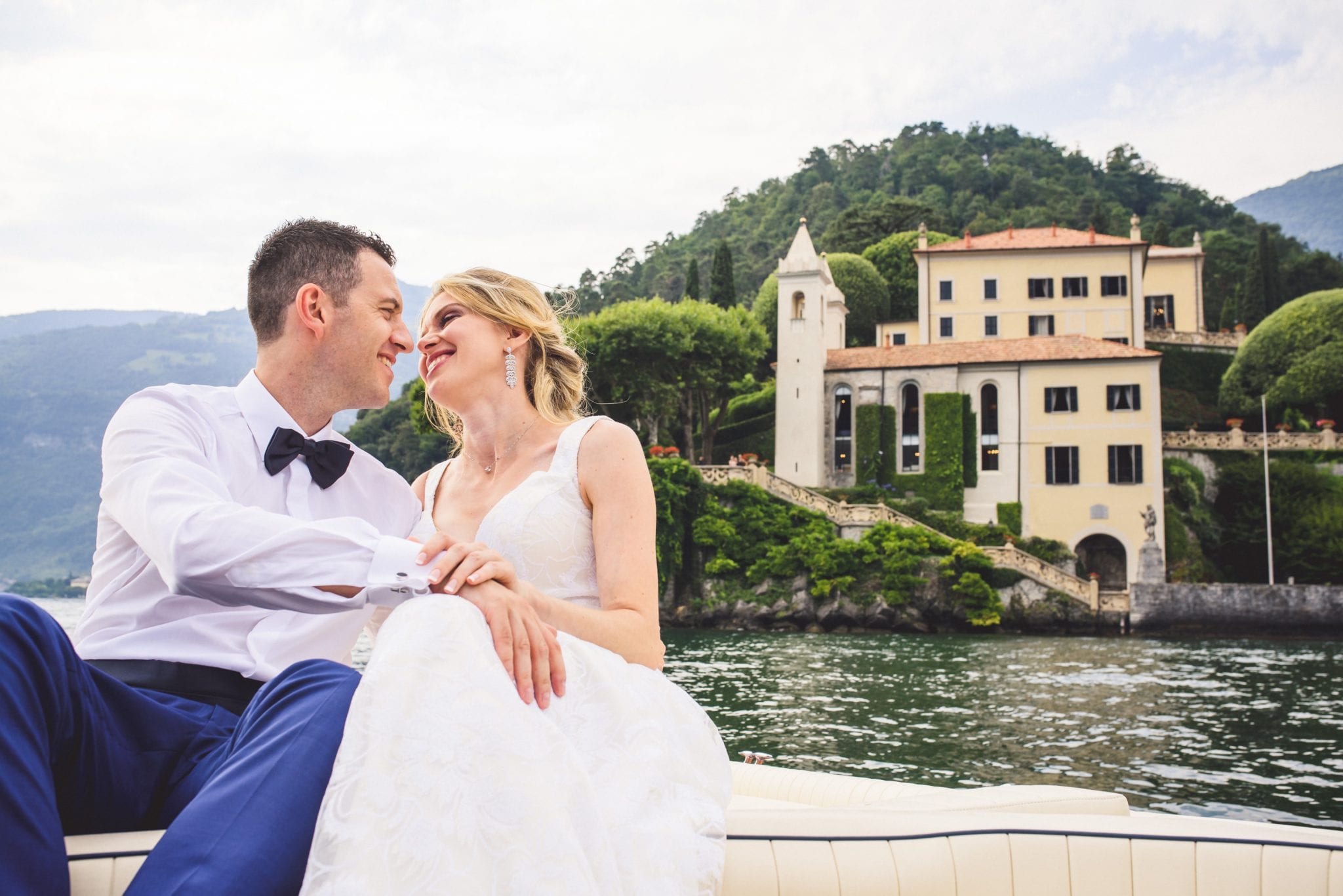 Paolo Lamperti Photographer Fotografo Varese Elegante matrimonio Lido di Lenno ritratto sposi