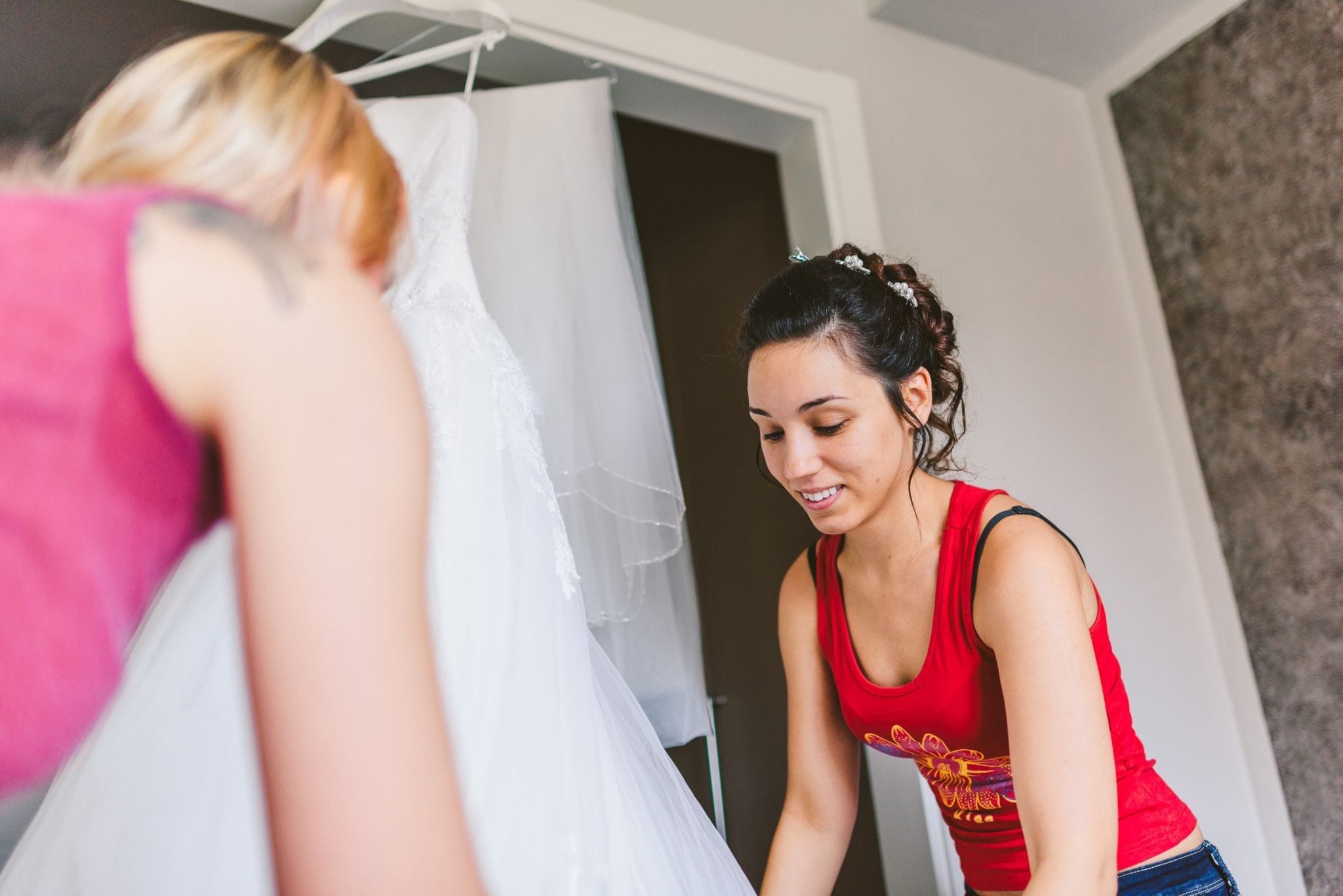 Elegante Matrimonio La Limonera Rovellasca preparazione sposa