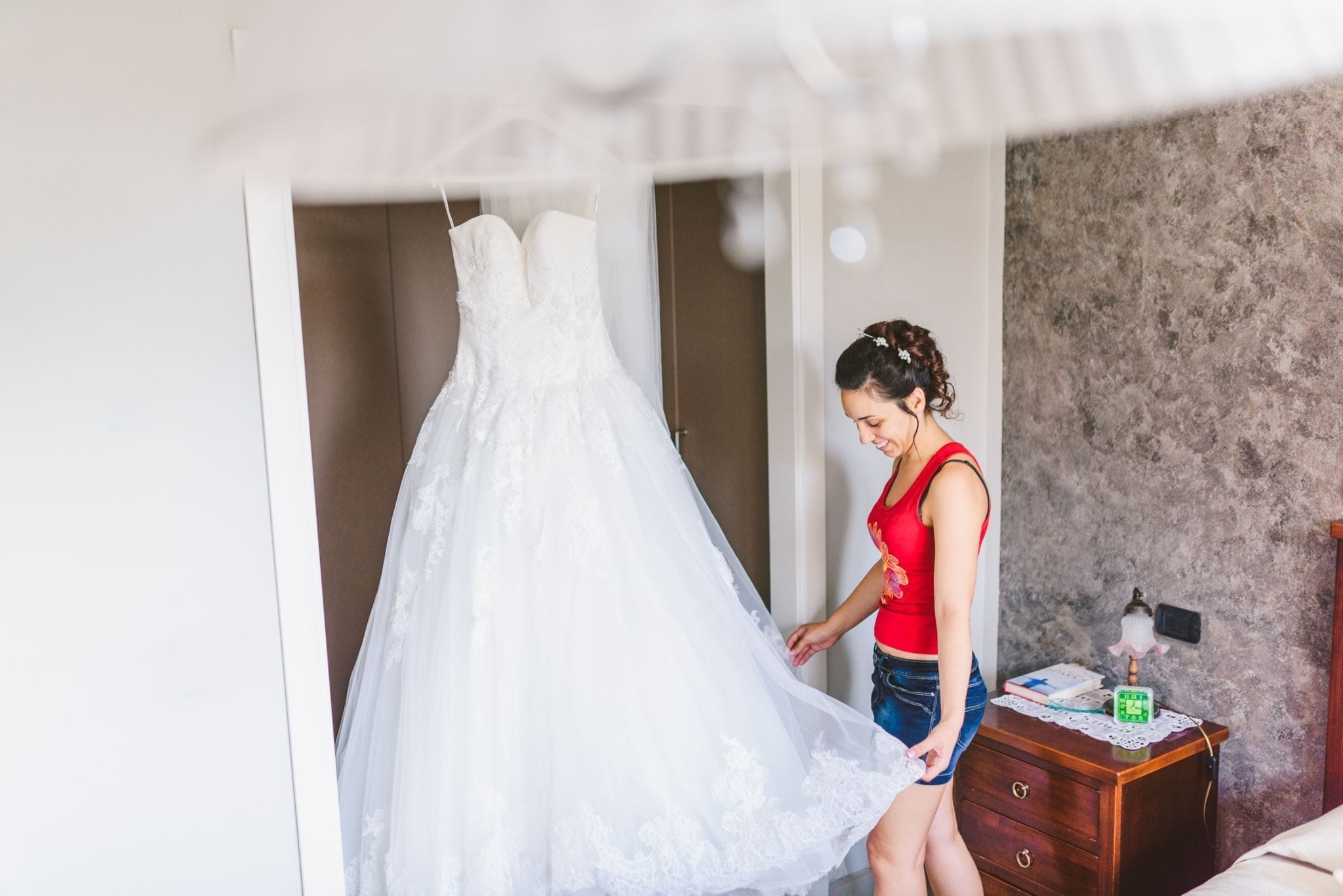 Elegante Matrimonio La Limonera Rovellasca preparazione sposa