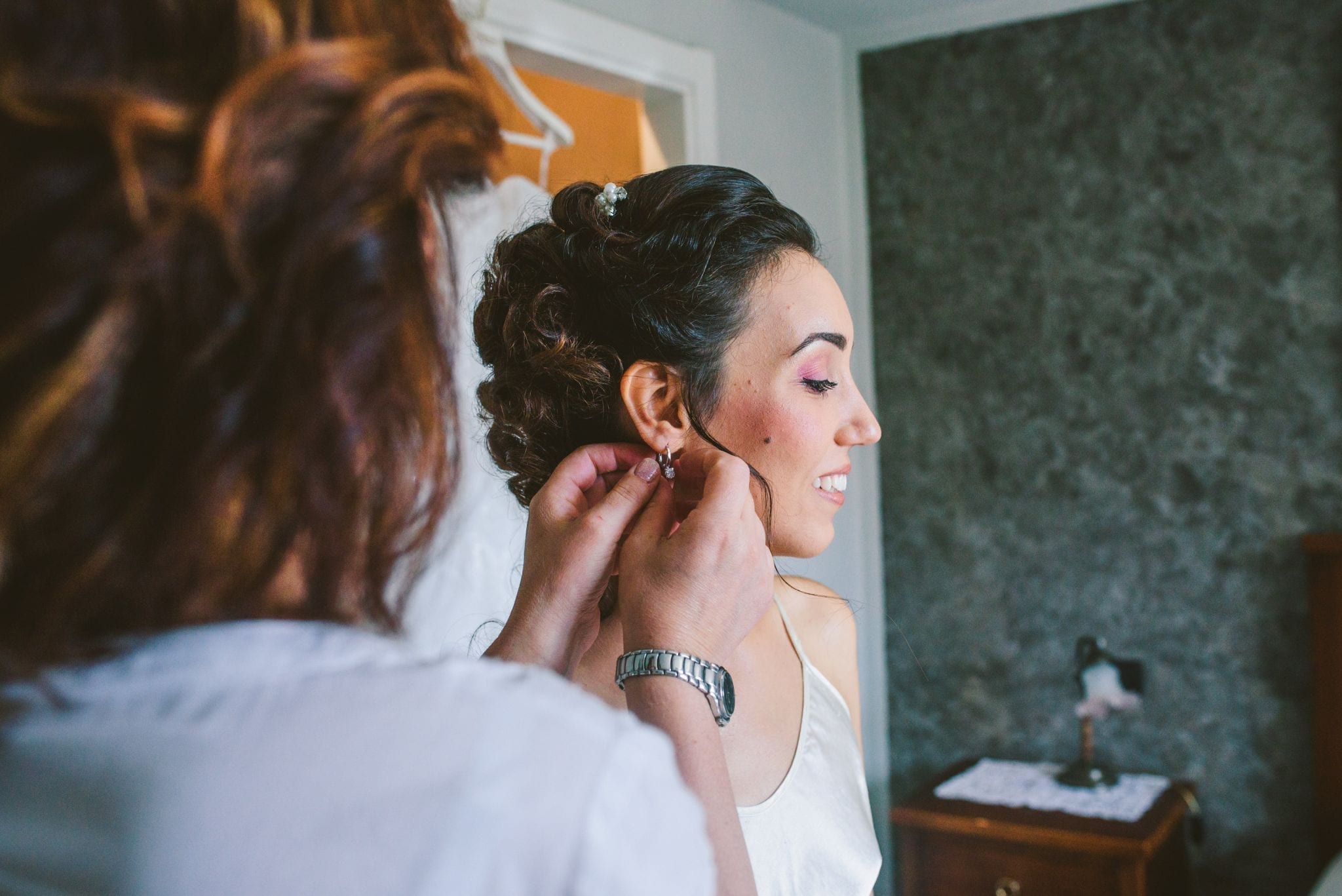 Elegante Matrimonio La Limonera Rovellasca preparazione sposa