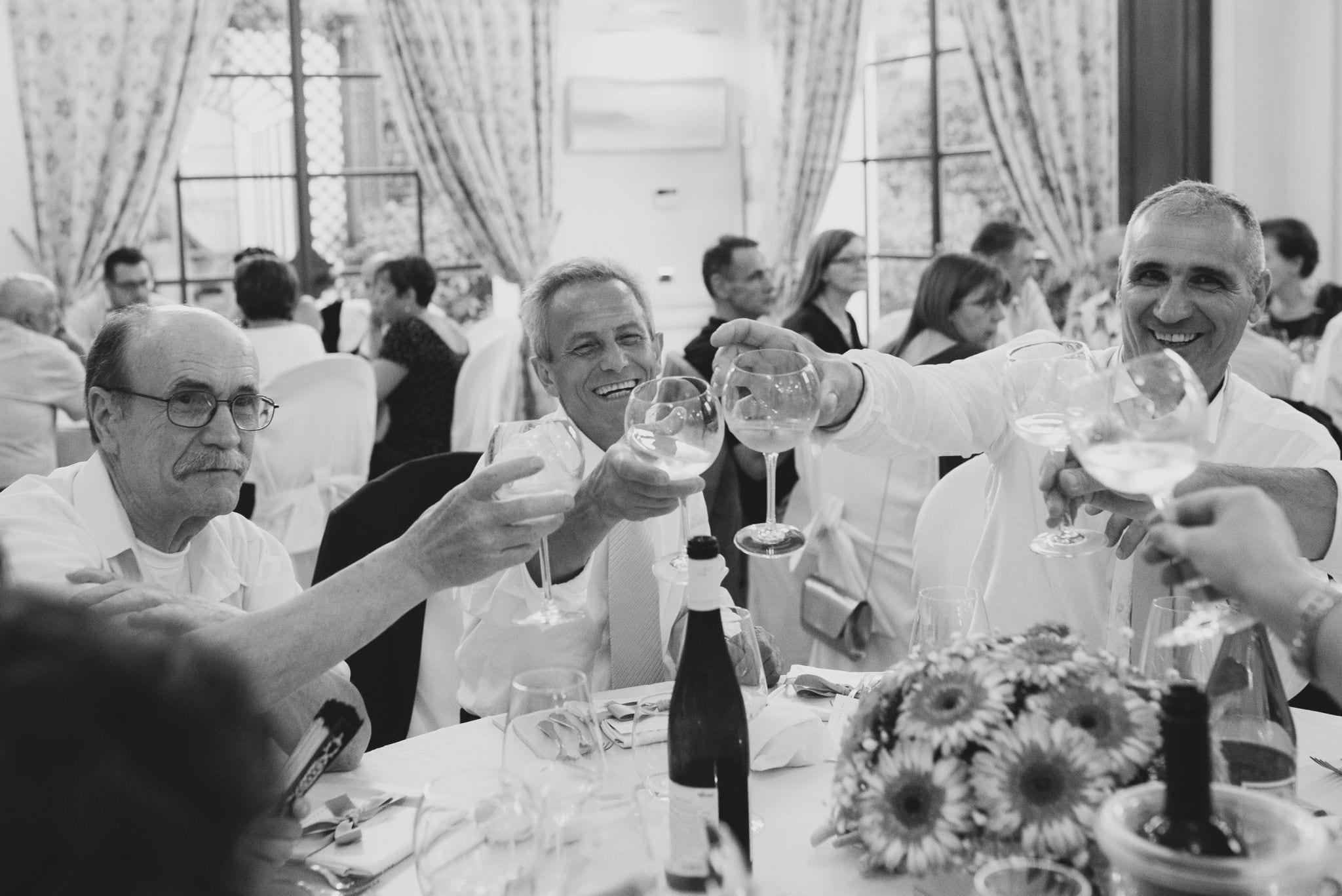 fotografo matrimonio saronno limonera varese Rovellasca como artistico spontaneo elegante intimo creativo lamperti