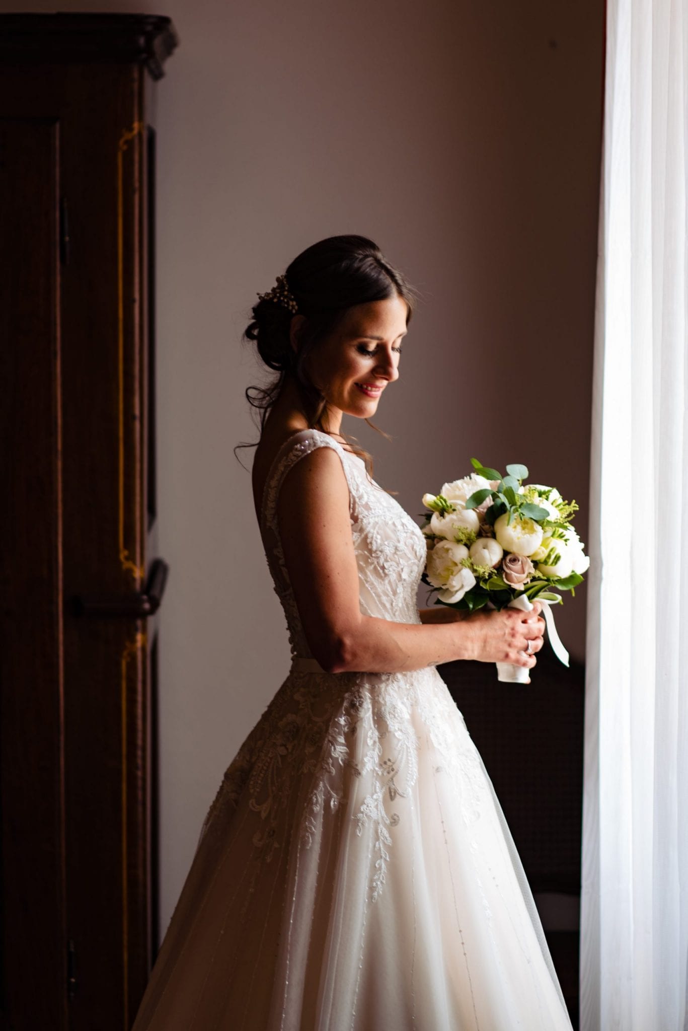 Fotografo Fotografia di Matrimonio Abbazia Santo Spirito Villa Giannone preparazione sposa