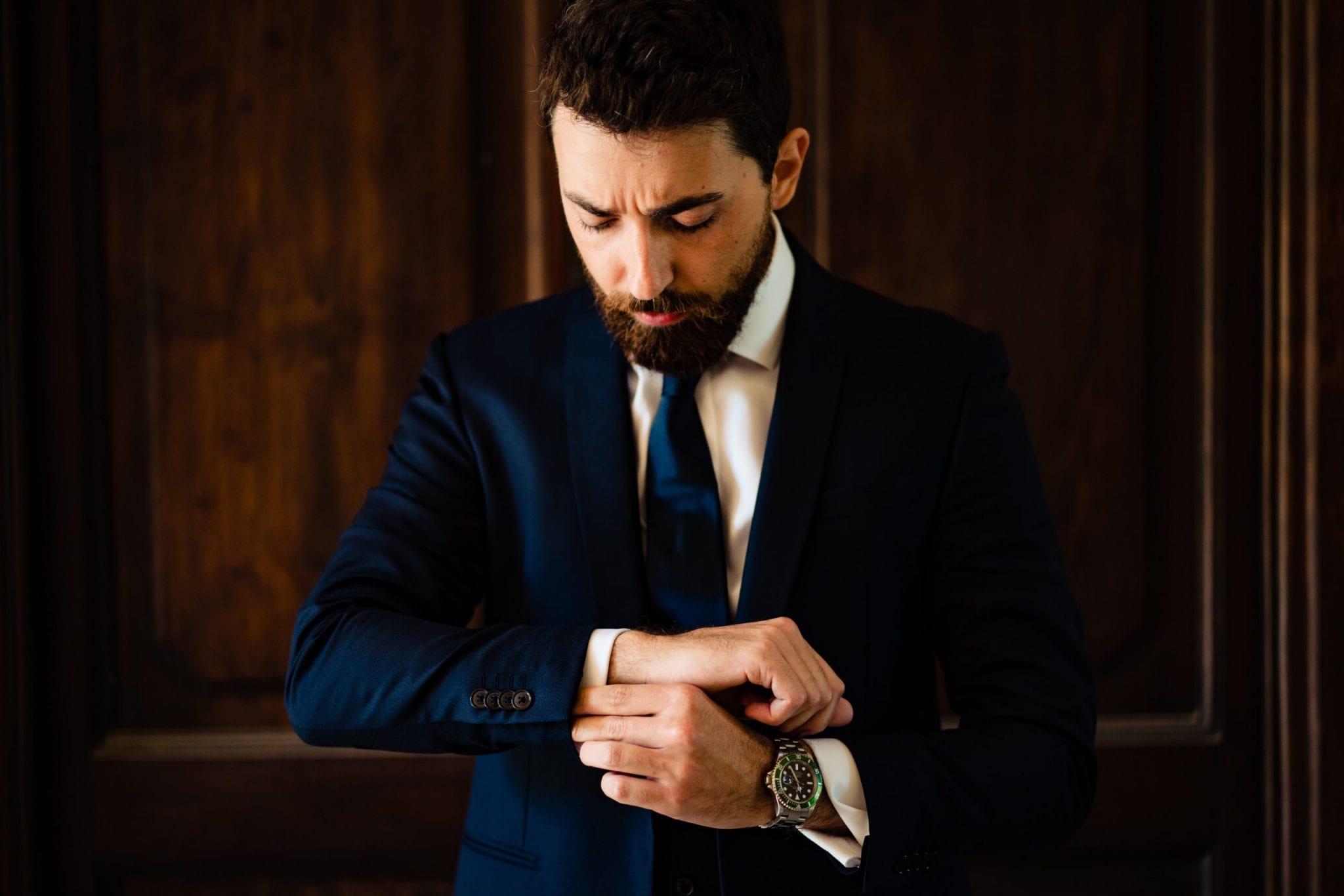 Fotografo Fotografia di Matrimonio Abbazia Santo Spirito Villa Giannone preparazione sposo