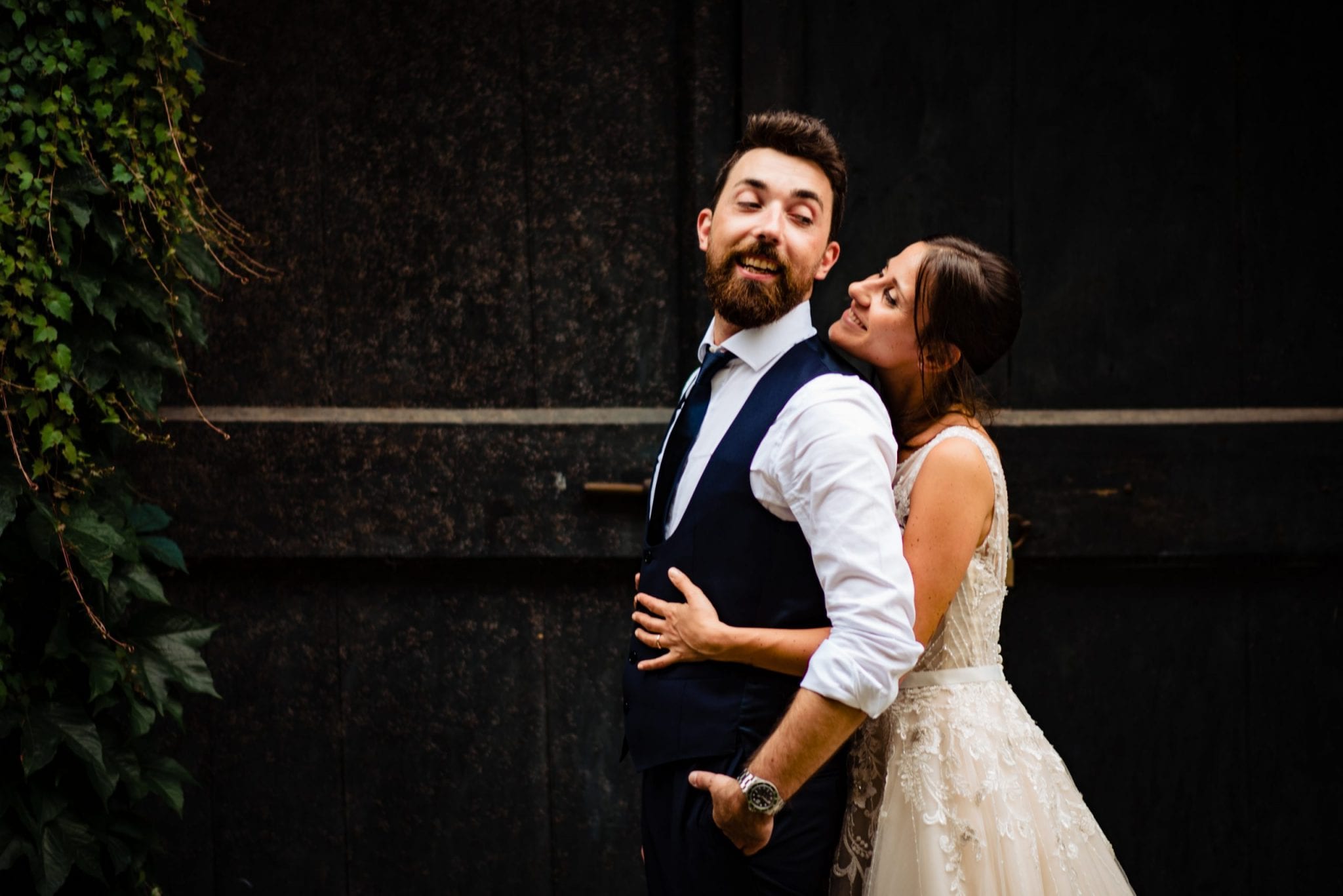Fotografo Fotografia di Matrimonio Abbazia Santo Spirito Villa Giannone Ritratti intimi e moderni sposi