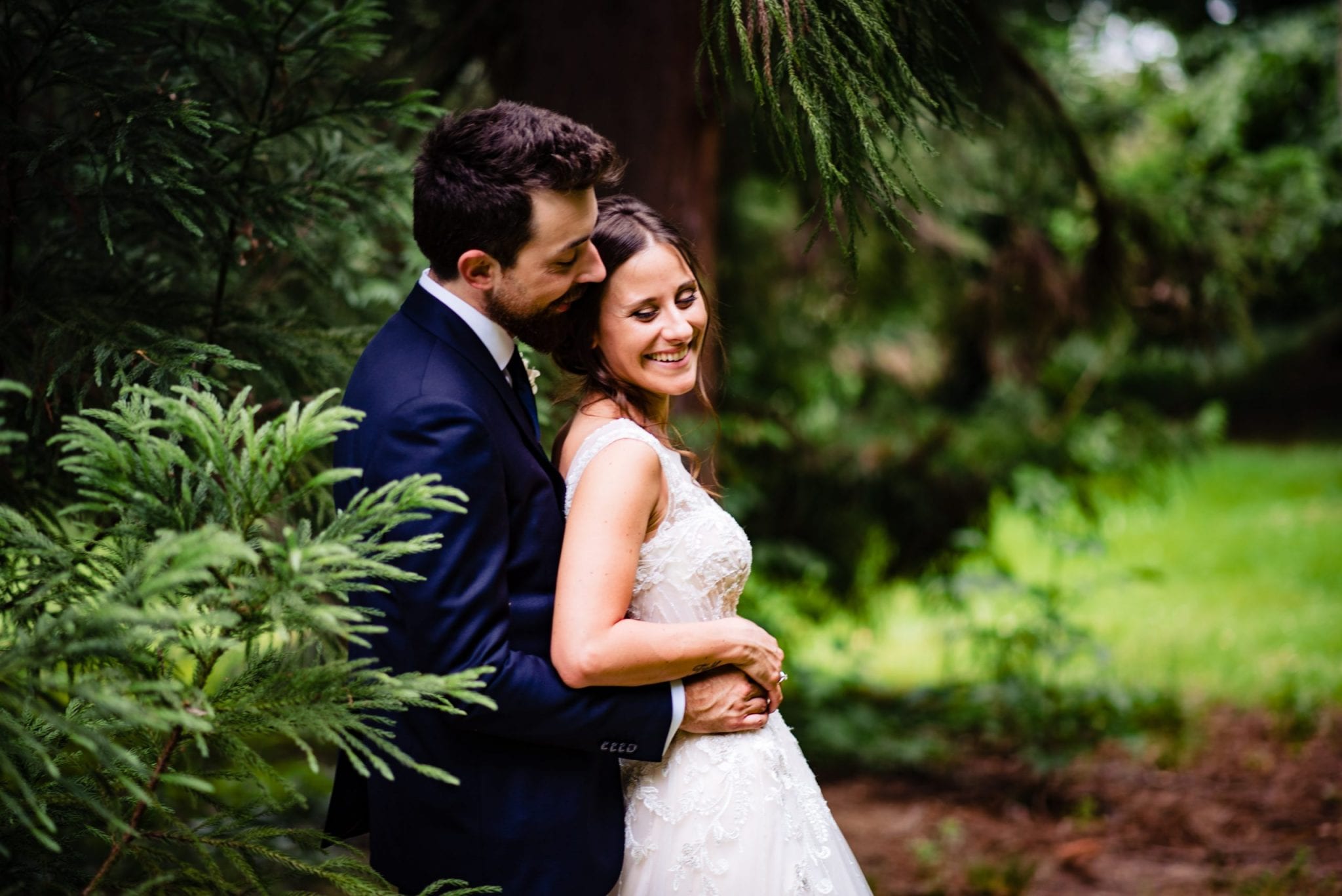 Fotografo Fotografia di Matrimonio Abbazia Santo Spirito Villa Giannone Ritratti intimi e moderni sposi