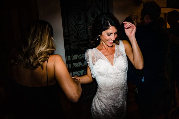 Balli Dancefloor DJ Deejay Fotografo matrimonio Villa Giannone Santuario di Saronno elegante spontaneo reportage moderno varese lamperti