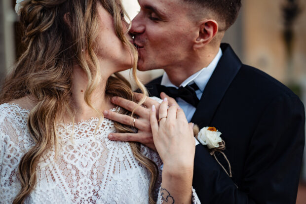 Paolo Lamperti fotografo matrimonio cattura il bacio degli sposi