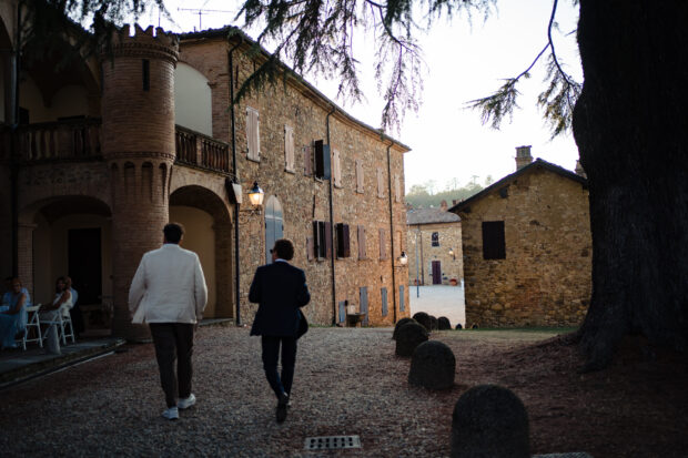 Un suggestivo scorcio del Borgo della Rocca, una location perfetta per matrimoni eleganti.